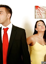 Abbey Brooks Photo 6