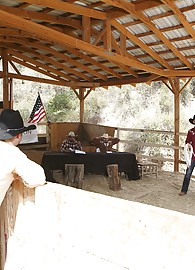 Katja Kassin Photo 5