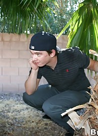 Nikki Rhodes Photo 7