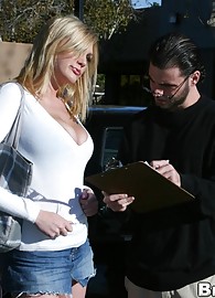 Victoria Vonn Photo 6