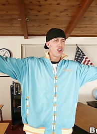 Crista Moore Photo 11