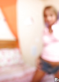 Veronique Vega Photo 4