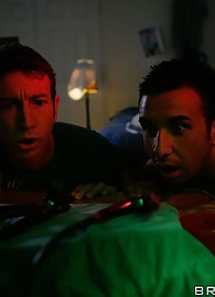 Savanah Gold Photo 5