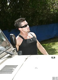 Sheila Marie Photo 8