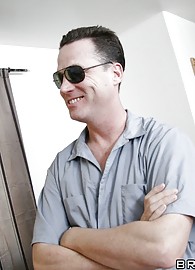 Violet Addams Photo 9