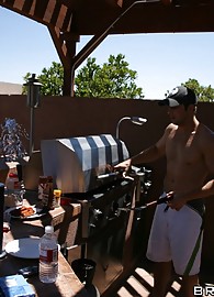 Lacey Duvalle Photo 5