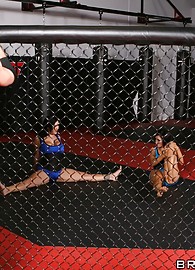 Claire Dames Photo 14