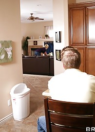 Flower Tucci Photo 7