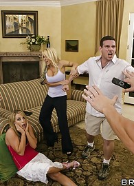 Holly Halston Photo 10