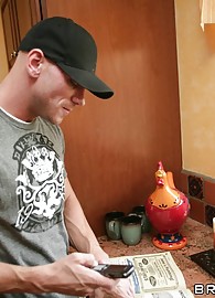 Rachel Starr Photo 11