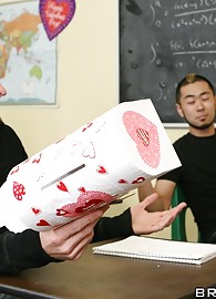 Veronica Rayne Photo 4