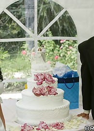 Nikki Rhodes Photo 15