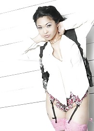 Mika Tan Photo 4