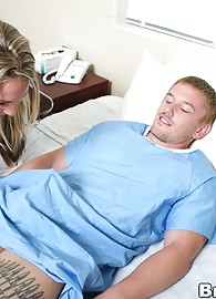 Harmony Rose Photo 4