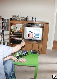 Victoria Valentino Photo 10