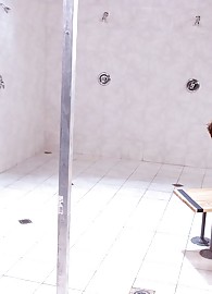 Angelina Valentine Photo 6