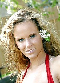 Raylene Richards Photo 12