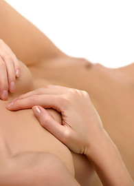 Aimee Addison Photo 15