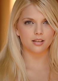 Jana Jordan Photo 15