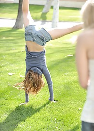 Nikki Brooks Photo 9