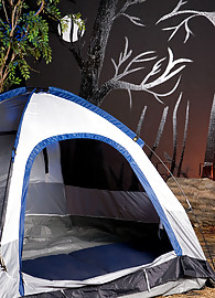 Alektra Blue Photo 1