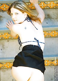 Alicia Angel Photo 7