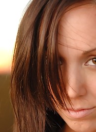 Raquel De Rossi Photo 14