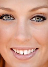 Kymberly Wood Photo 9