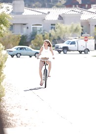 Kimmie Cream Photo 3