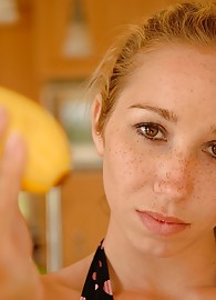 Kadence Kailey Photo 1