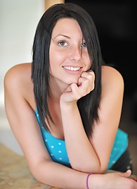 Jasmine Delatori Photo 13