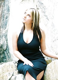 Nicole Parks Photo 12