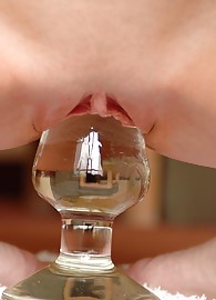 Hailey Young Photo 13