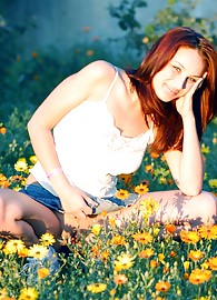 Dani Woodward Photo 10