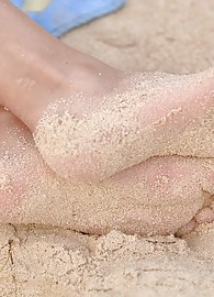 Andie Valentino Photo 10