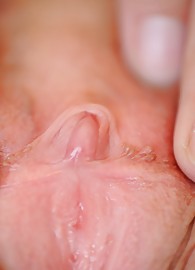 Brooke Adams Photo 15