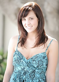 Brooke Adams Photo 1