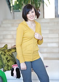 Brooke Adams Photo 1