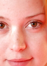 Holly Morgan Photo 7