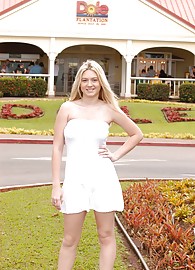 Alison Angel Photo 1