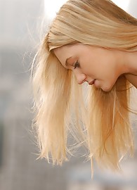 Alison Angel Photo 7