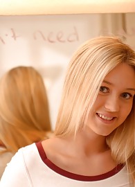 Alison Angel Photo 4