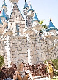 Alison Angel Photo 11