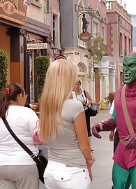 Alison Angel Photo 2