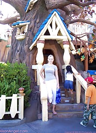 Alison Angel Photo 15