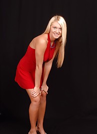 Alison Angel Photo 7