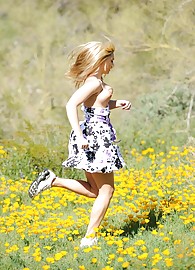 Alison Angel Photo 14