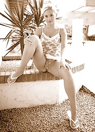 Alison Angel Photo 4