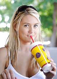 Alison Angel Photo 1