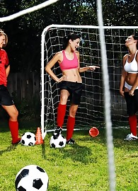 Carmen McCarthy Photo 5